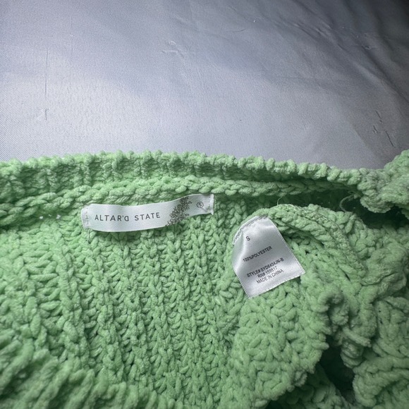 Altar'd State Mint Green Chenille Knit Cropped Sweater Oversized Small - Picture 4 of 7